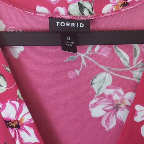 Torrid Raspberry floral faux wrap dress - Picture 5 of 8